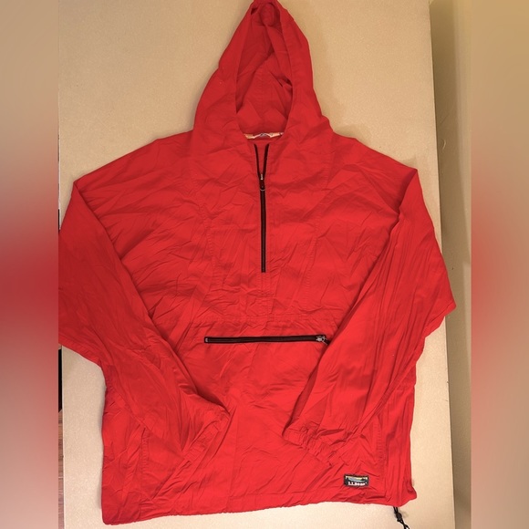 L.L. Bean Other - L.L. Bean Vintage quarter zip pullover windbreaker size large with hood red USA